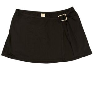🏊‍♀️Women’s Black Swim Skirt/Coverup with Buckle Detail - Size Large